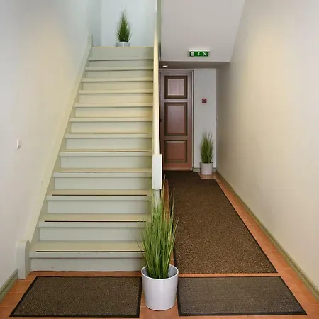 Vaksali 4